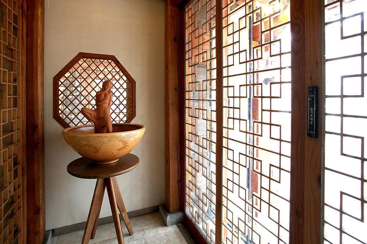 Jeonju Hanok Taejogung Hotel Εξωτερικό φωτογραφία